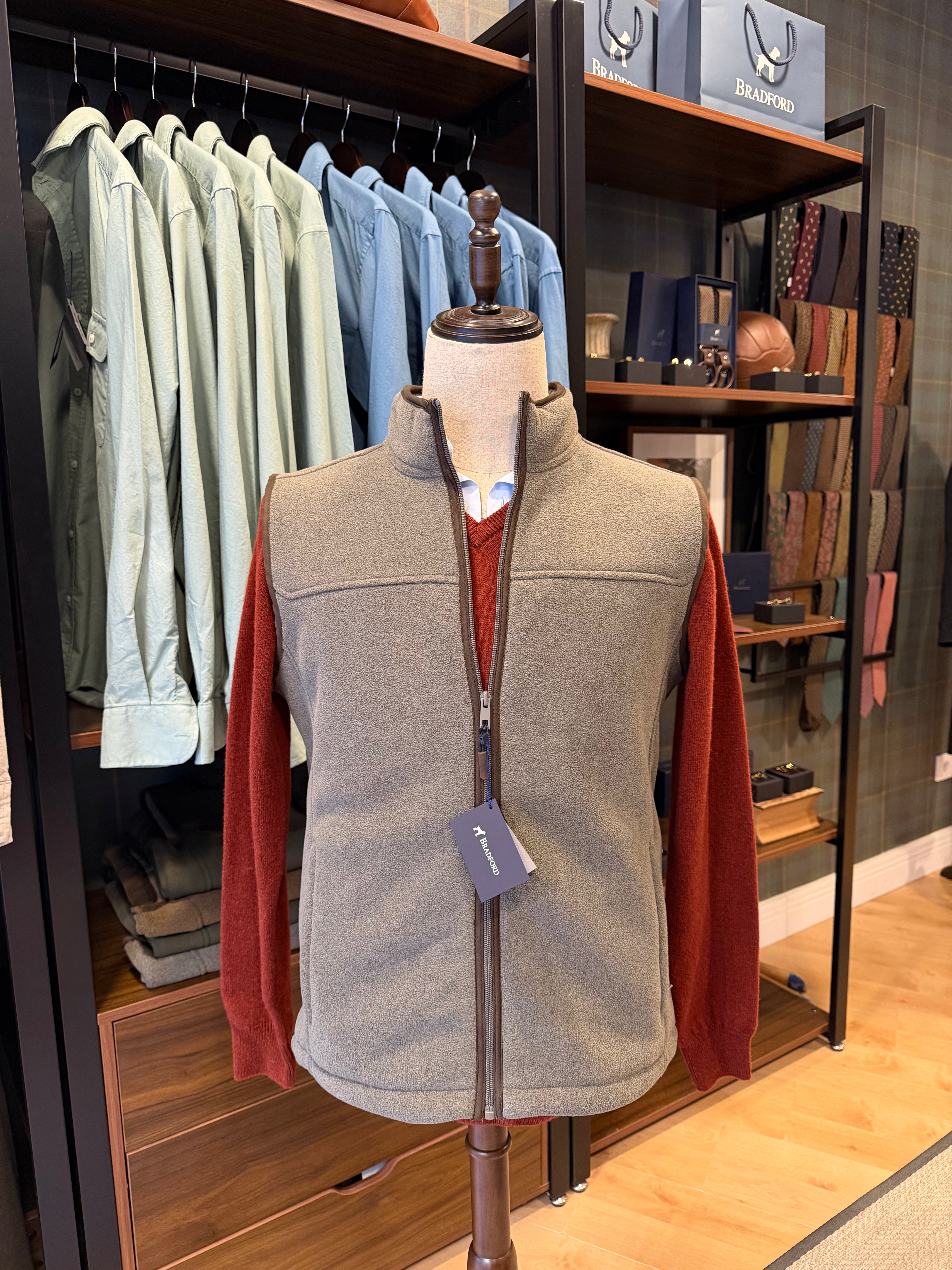 Polar Sin Mangas Westwood Ceniza